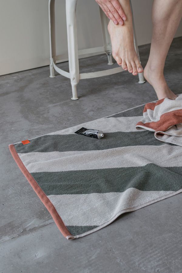 Mette Ditmer - Diagonal Guest Towel 2pk