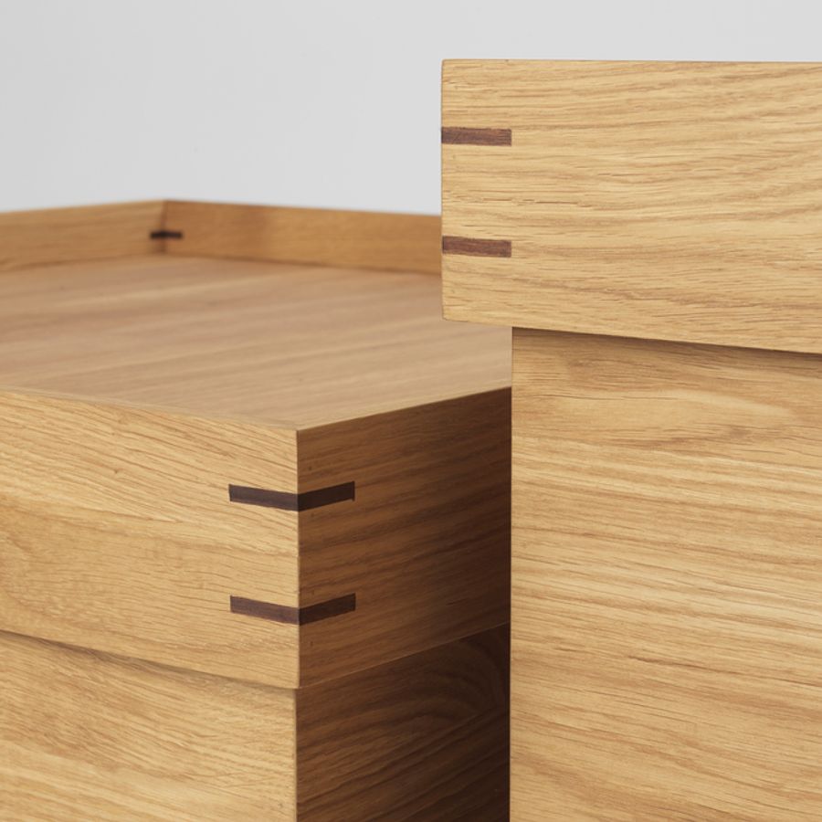Kristina Dam - Japanese Tray table S